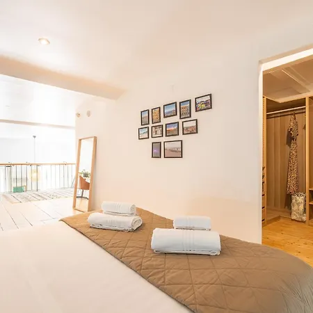 San Diego - Bright And Colourful Loft With Cathedral View Cagliari