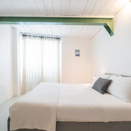 San Diego - Bright And Colourful Loft With Cathedral View * Cagliari